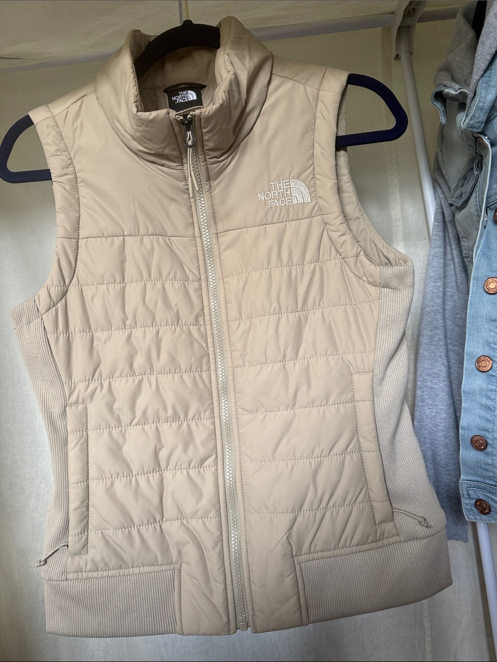 The North Face Women's Light Beige Quilted Vest
